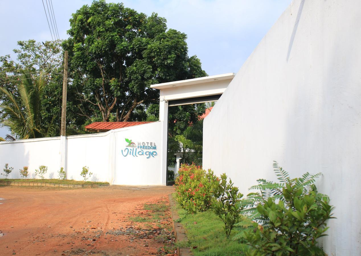 Freedom Village Dambulla Exterior foto